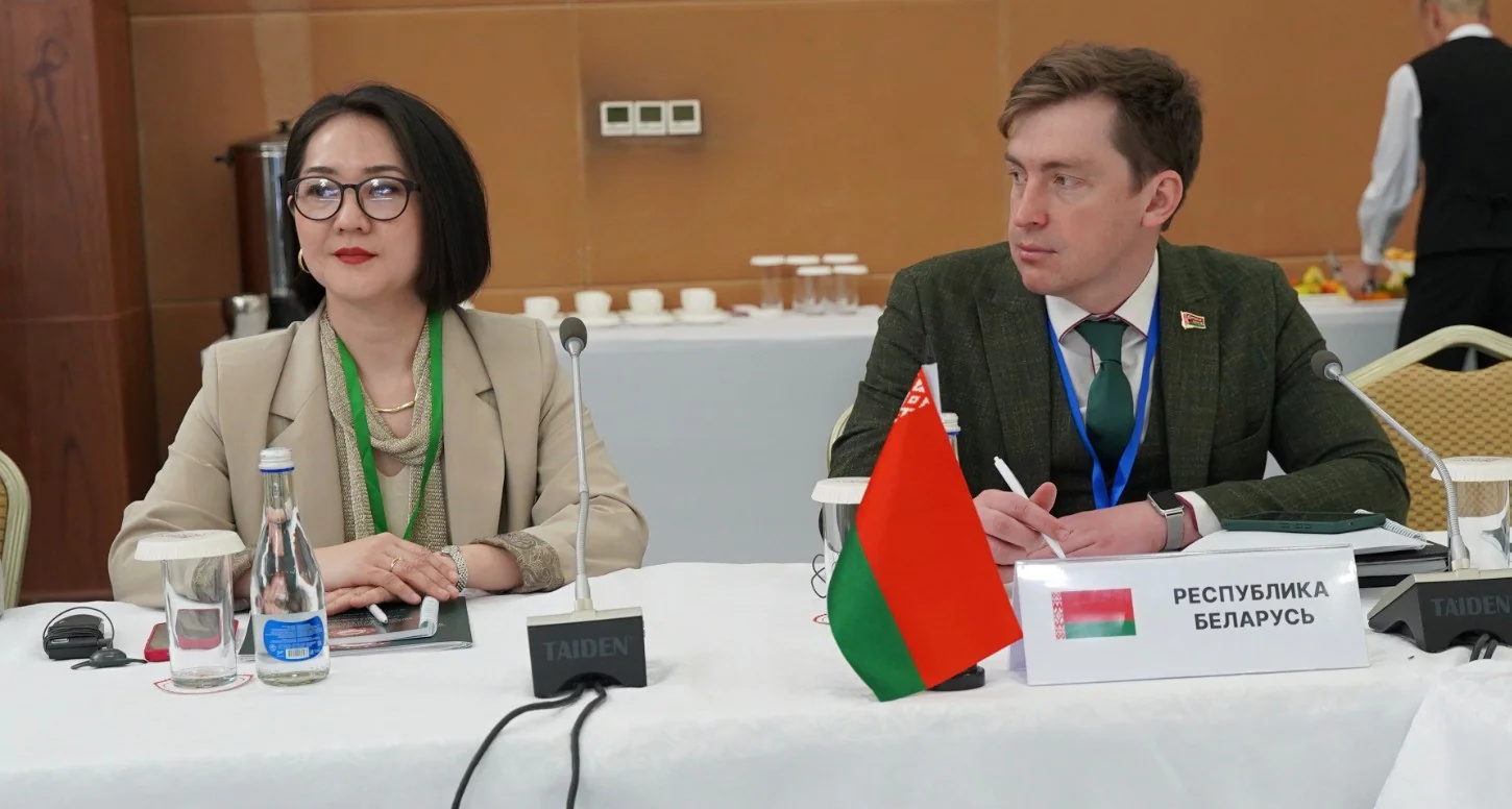 круглый стол-1