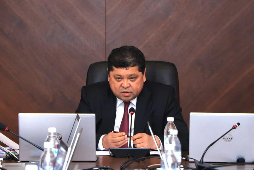 Шайназаров Тынчтык-4 цик.jpg