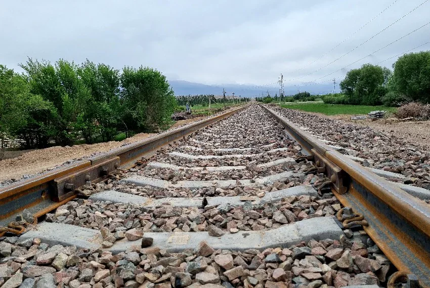 Tunnel, bridge construction continues on China-Kyrgyzstan-Uzbekistan railway
