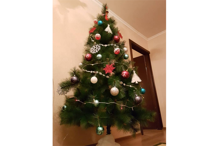 Азамат Жамангуловдун үйүндөгү балаты