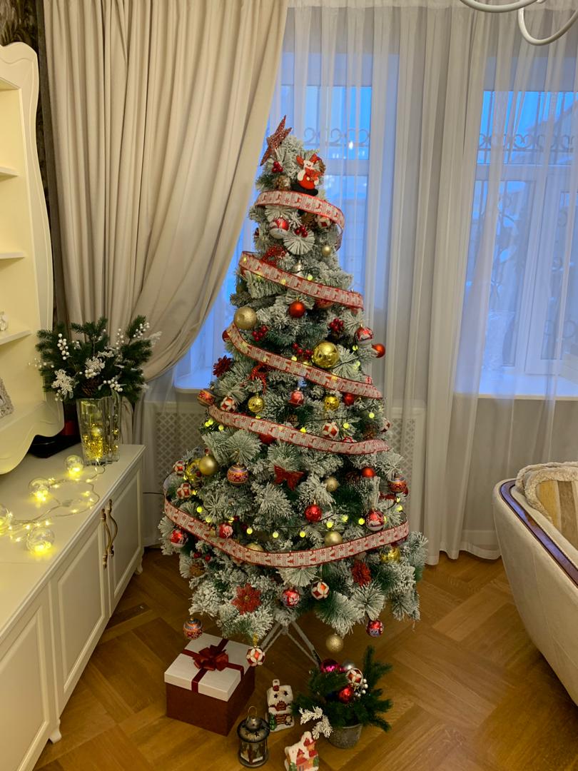 Азиз Суракматовдун үйүндөгү балаты
