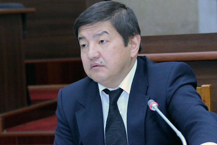 Депутат Жогорку Кенеша Акылбек Жапаров