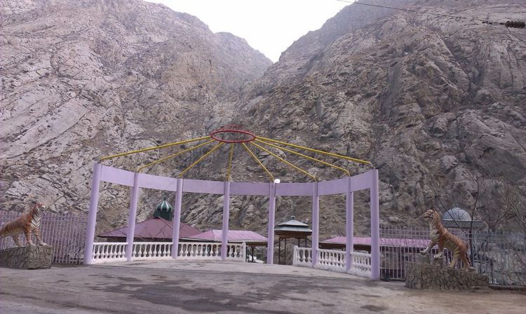 Сыргака. Окрестности Кадамджая