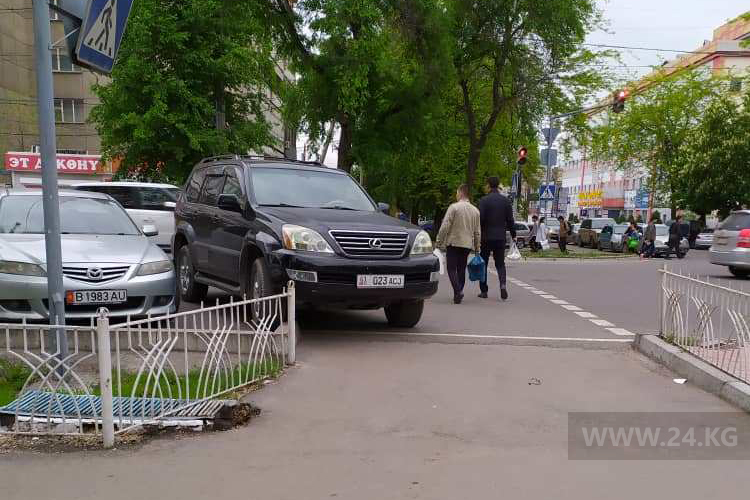 читателя. Чудаки парковки