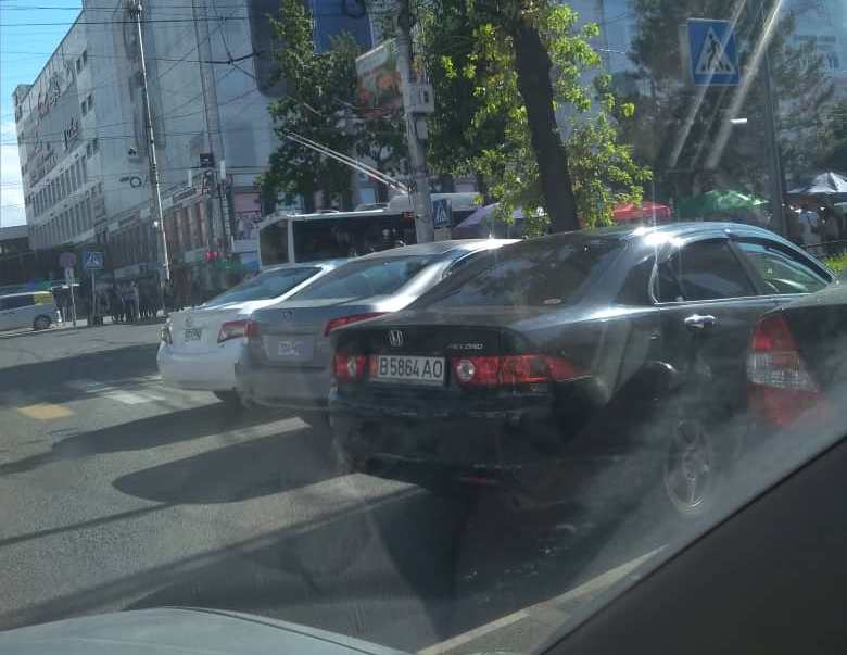 читателя. Чудаки парковки
