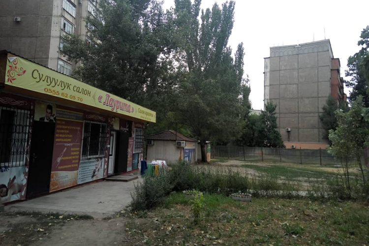 Павильоны на участке в микрорайоне «Восток-5»