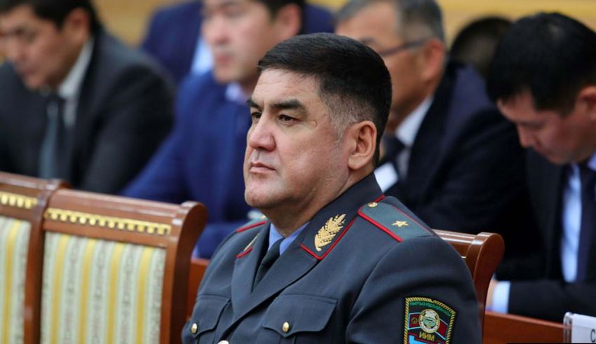 Жогорку Кенеша. Теперь бывший заместитель министра внутренних дел Курсан Асанов