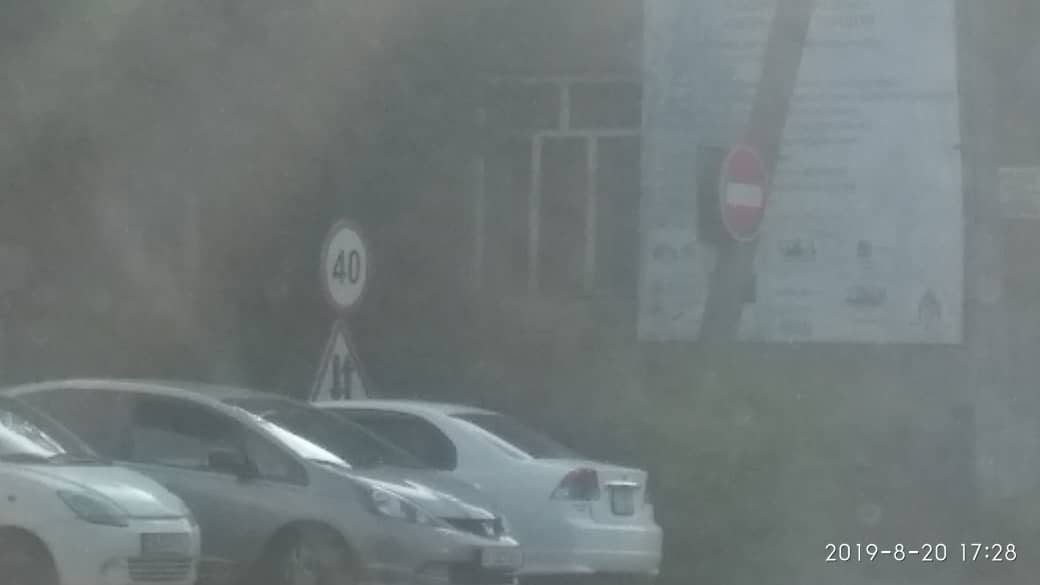 Дорожные знаки в Бишкеке
