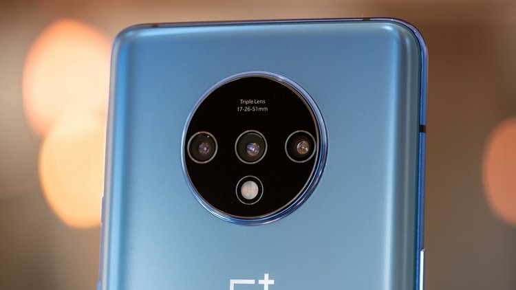 twitter.com/DurvidImel. OnePlus 7T