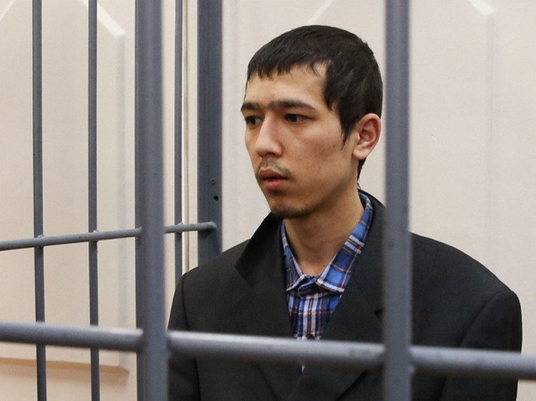 Аброр Азимов в суде