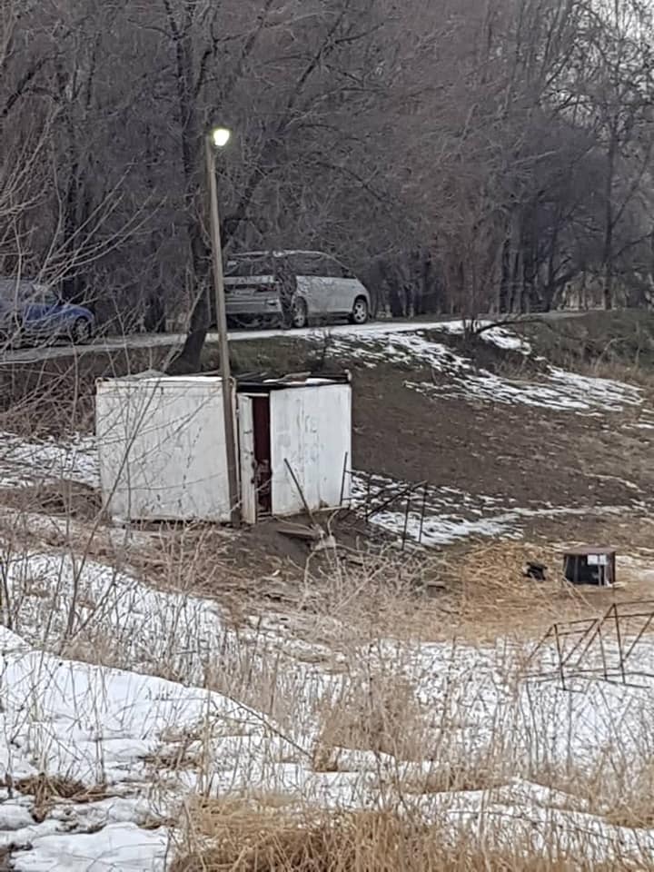 Бишкекчанин возмущен состоянием бесплатного городского катка