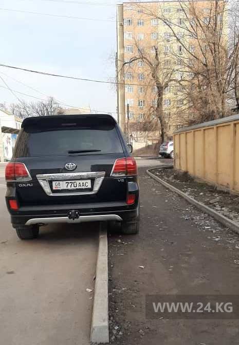 Чудаки парковки