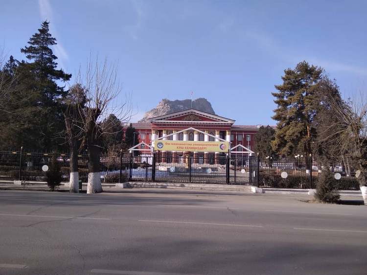 Предвесенний Ош