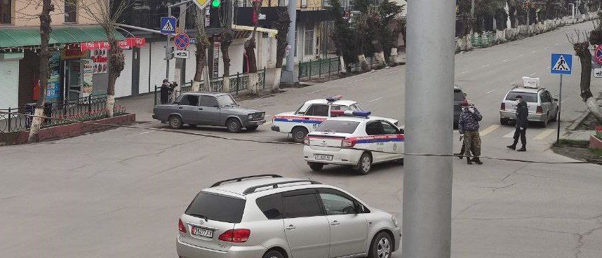 Центральные улицы Оша перекрыты