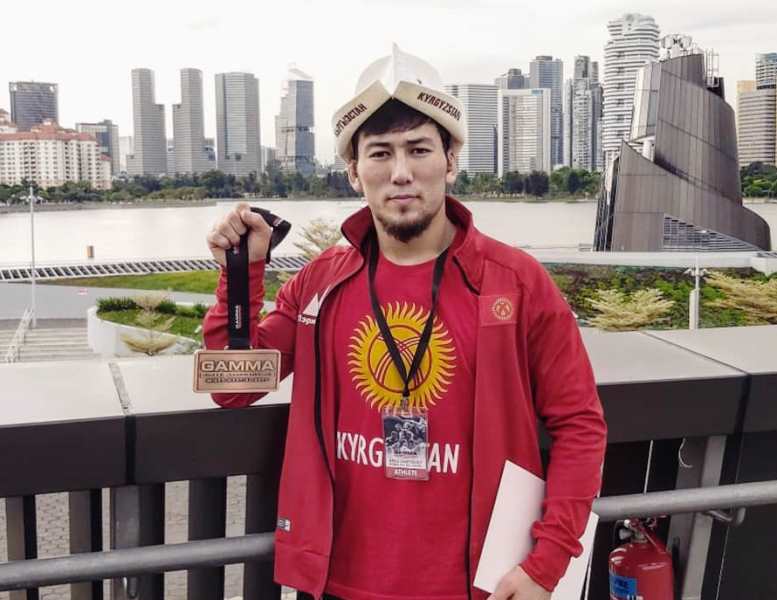 Бронзовый призер чемпионата мира, обладатель кубка мира по ММА Адилет Нурматов