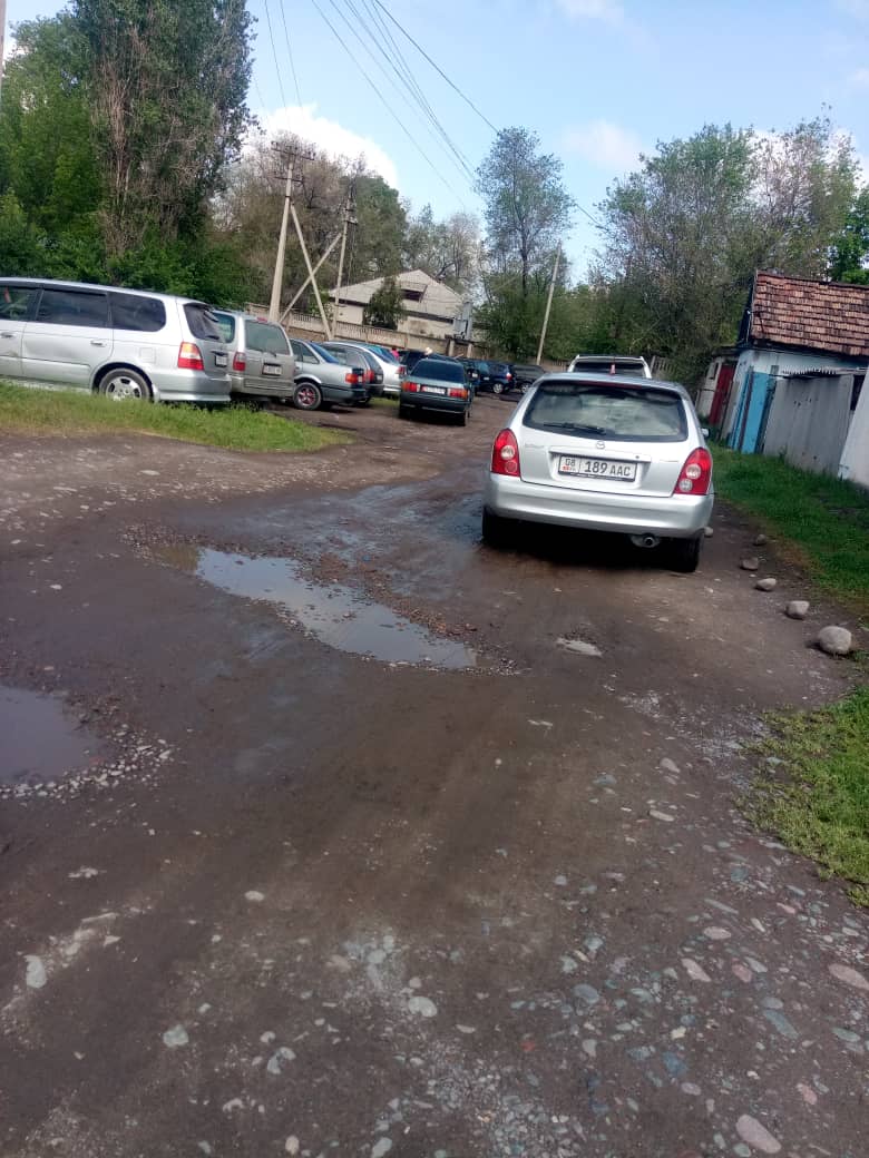 Улица в городе Кара-Балте