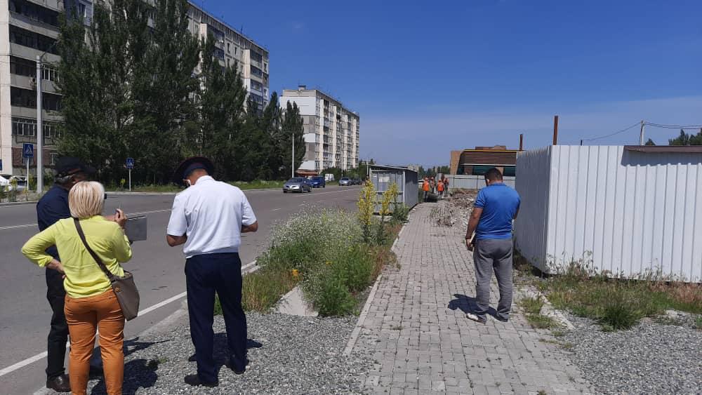 Тротуар в 12-м микрорайоне