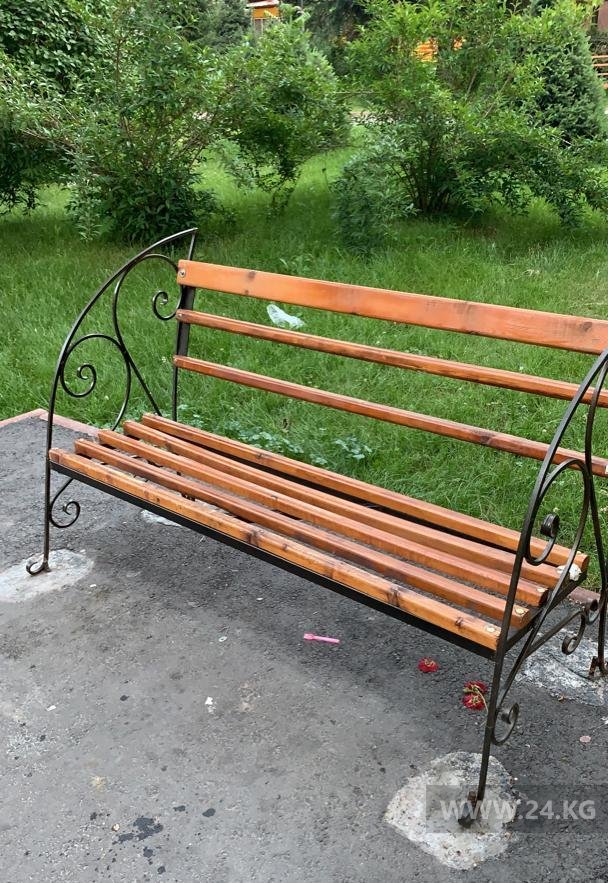 Мусор в сквере «Театральном»
