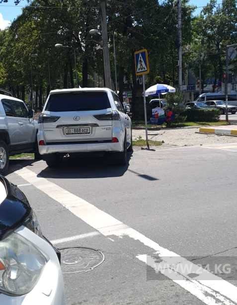 Чудаки парковки