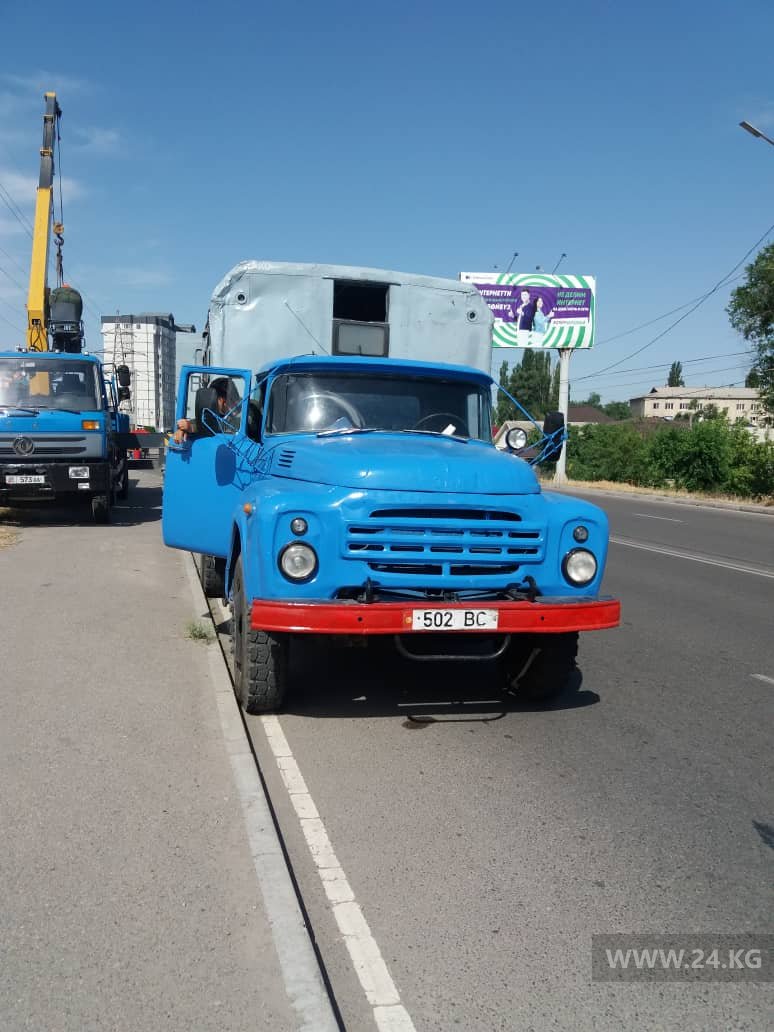 Склад на газоне