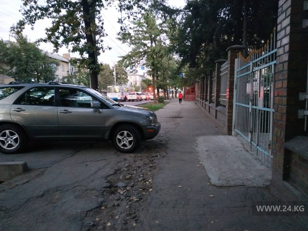 Чудаки парковки