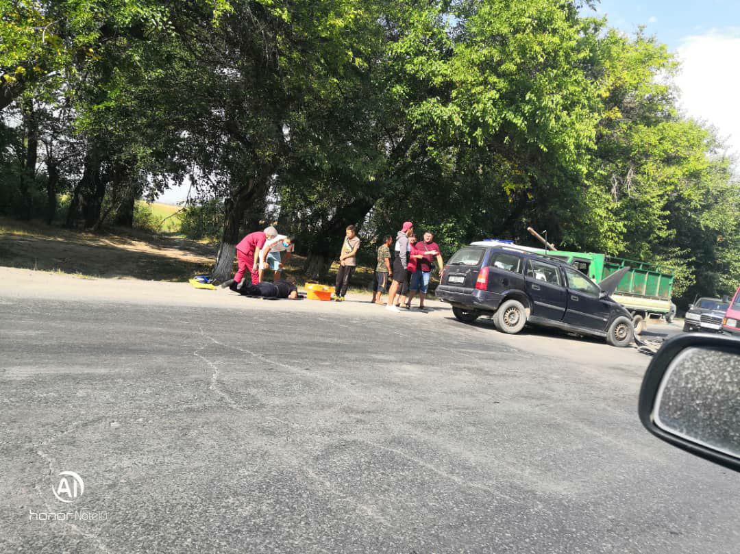 В селе Киргшелк столкнулись четыре автомомбиля