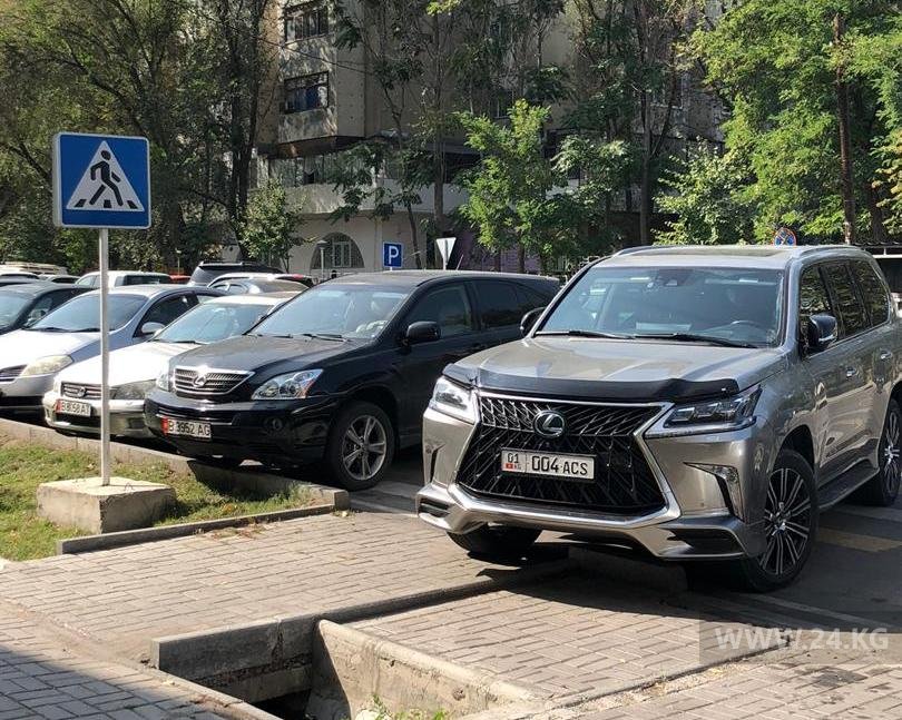 Чудаки парковки