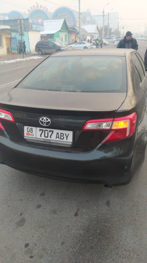 В Бишкеке задержали водителя Toyota Camry с подложными номерами