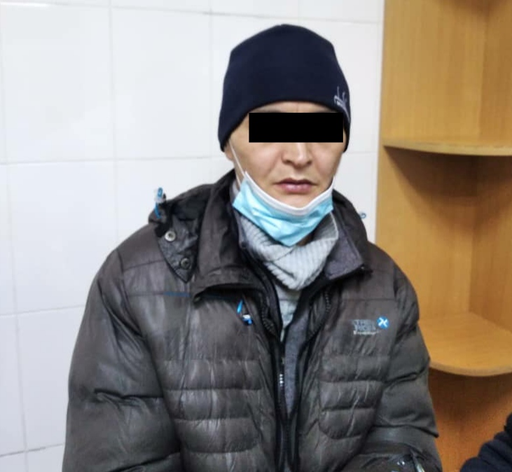 В Бишкеке задержали подозреваемого в ограблении пассажирки маршрутного такси