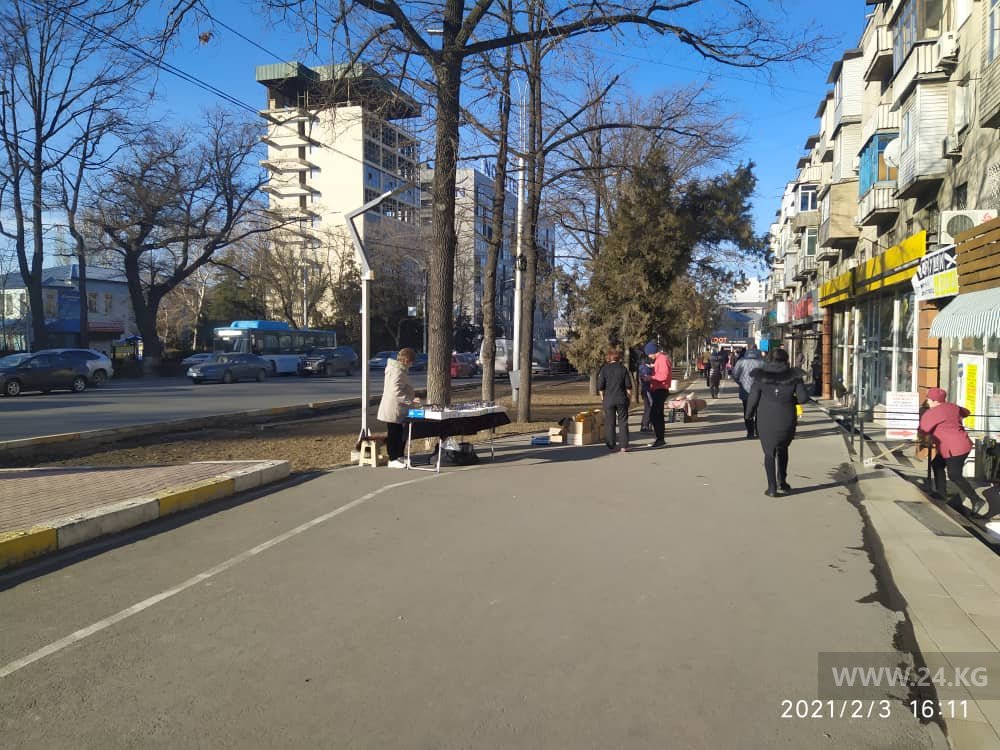 Торговцы на велодорожке