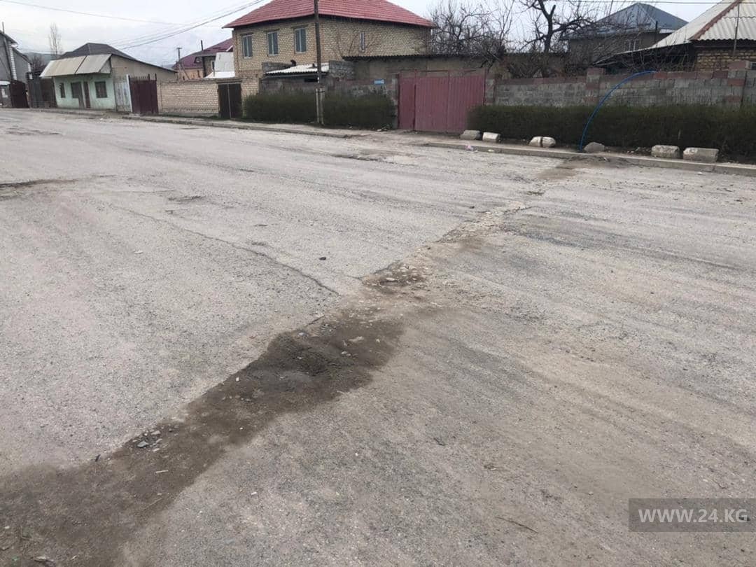 Дороги в новостройке Бишкека