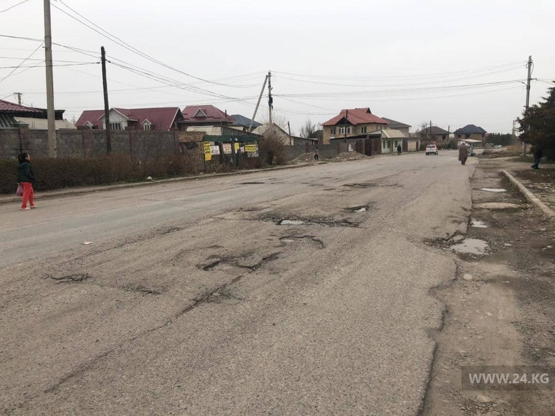 Дороги в новостройке Бишкека