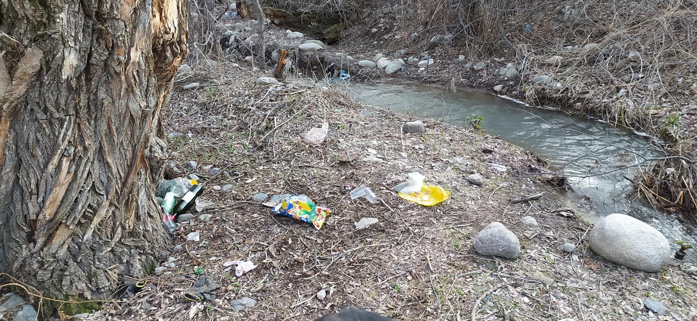 В природном парке «Сейил» грязно