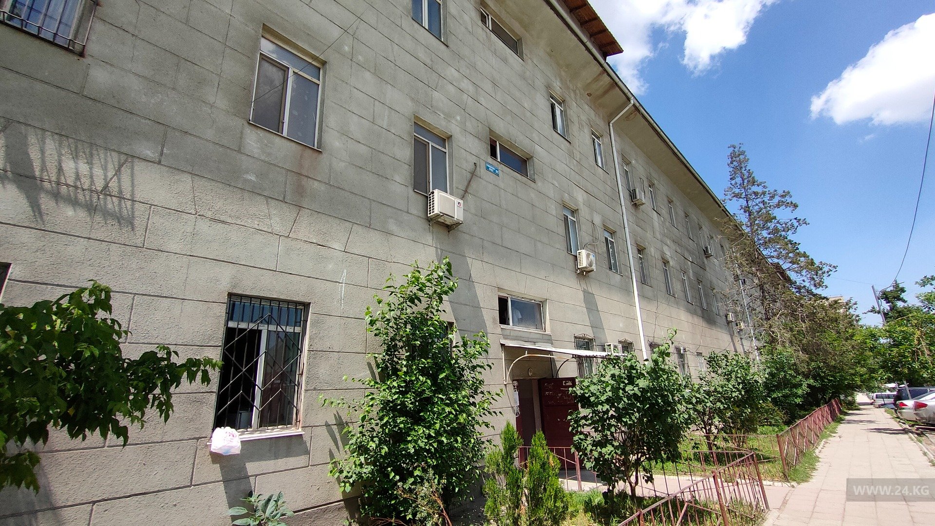 Дом № 102 по улице Суванбердиева