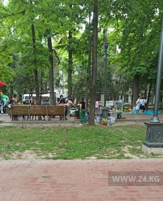 Бульвар Эркиндик в Бишкеке