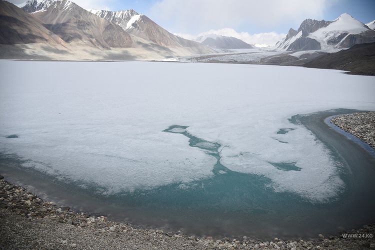 Petrov lake