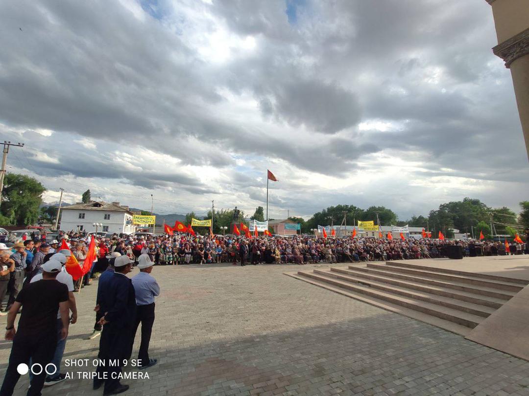 Митинг в Таласе