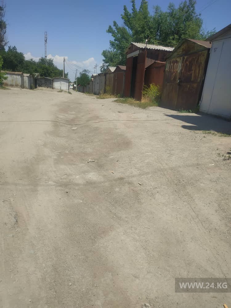 Улица Осмонкула