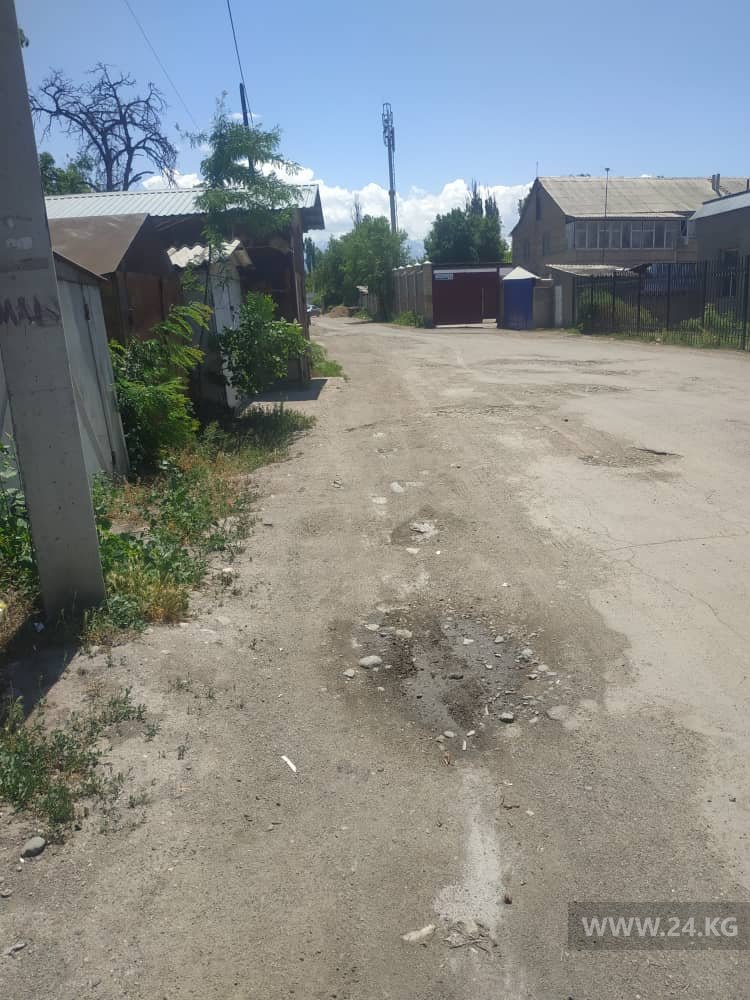 Улица Осмонкула в Бишкеке