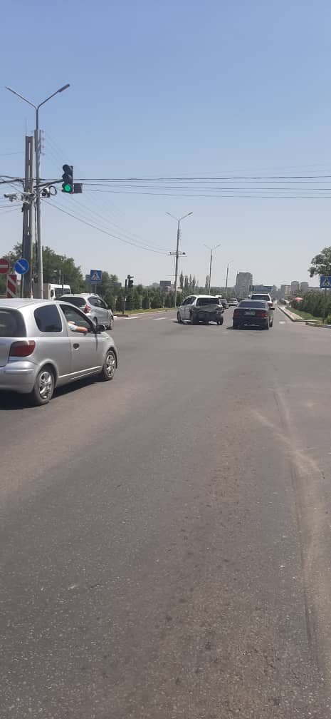 Пострадавшая в аварии машина