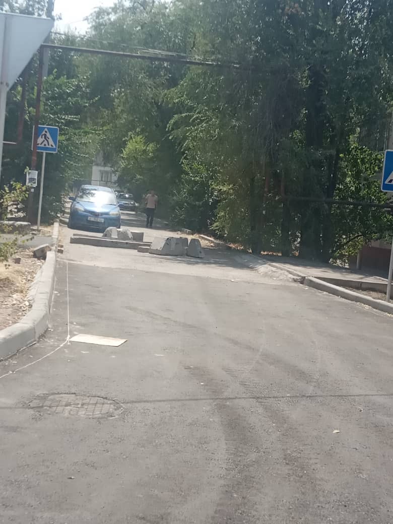Ремонт улицы Койбагарова затягивается, рабочие появились на месте несколько раз