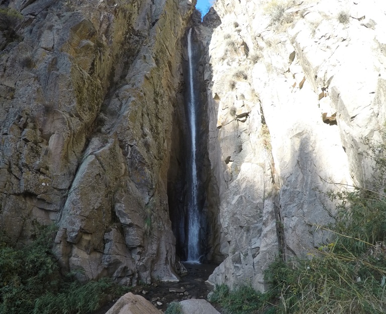 Голубиный водопад