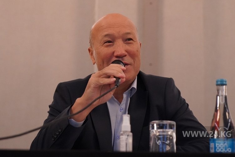 Мадамин Каратаев, глава Наццентра фтизиатрии
