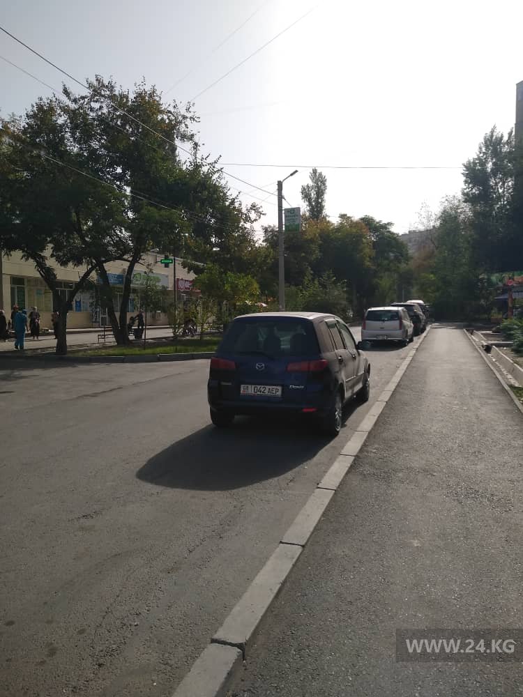 Парковка на улице Юнусалиева