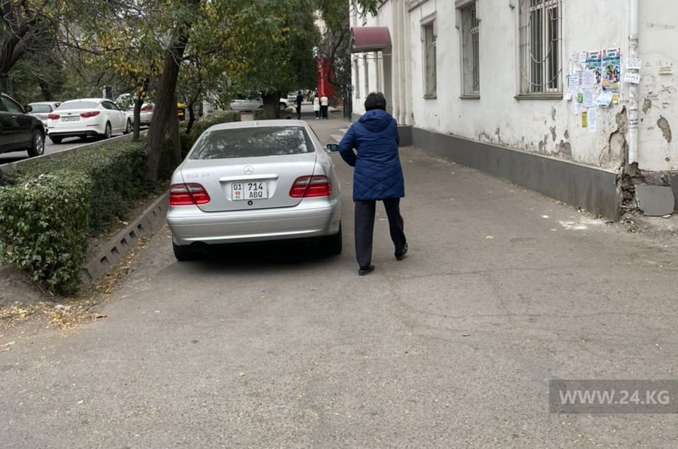Чудаки парковки