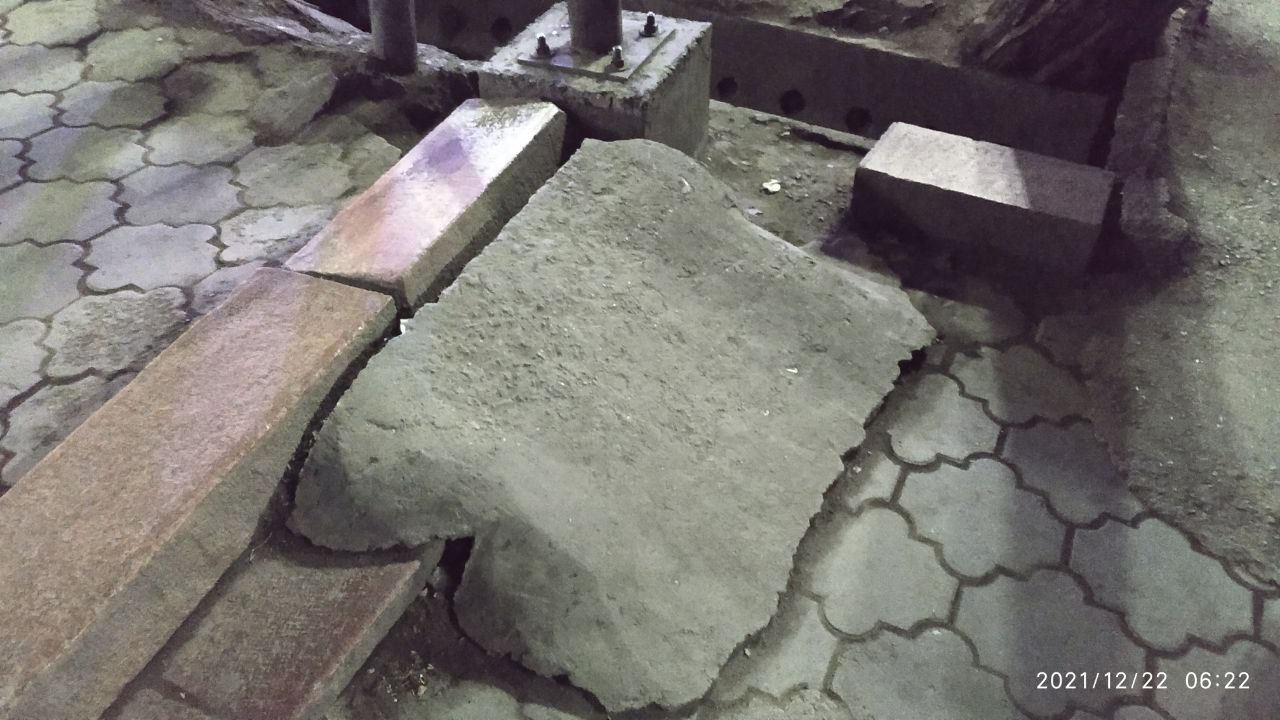 Горожанин пожаловался на тротуары в центре Бишкека