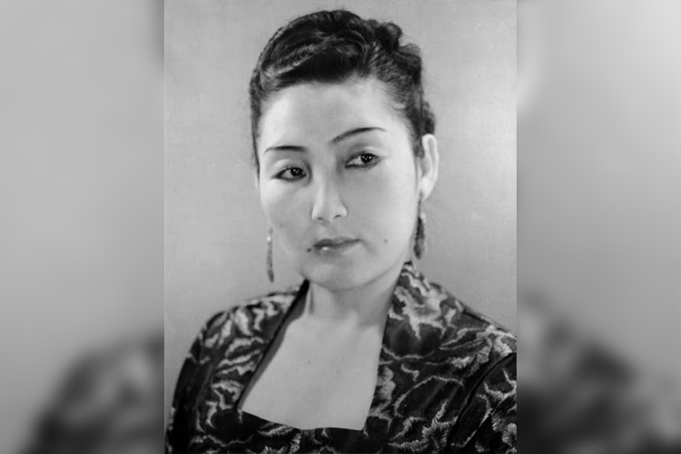 В октябре на 94-м году жизни умерла народная артистка Киргизской ССР Ирина Деркембаева