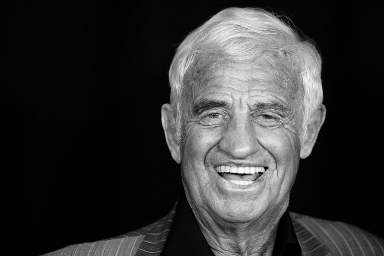 Французский актер Жан-Поль Бельмондо скончался в возрасте 88 лет