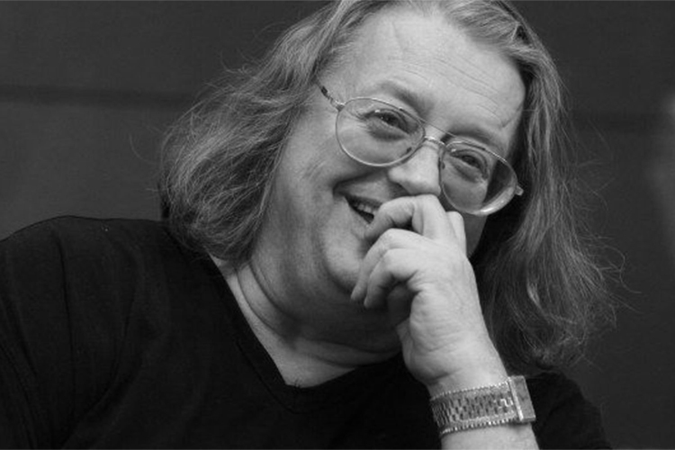 Певец и композитор Александр Градский умер на 73-м году жизни. В 1965 году основал одну из первых рок-групп в СССР – «Славяне». Выпустил более 18 альбомов, написал несколько рок-опер и рок-балетов, а также множество песен и музыки к художественным документальным и мультипликационным фильмам