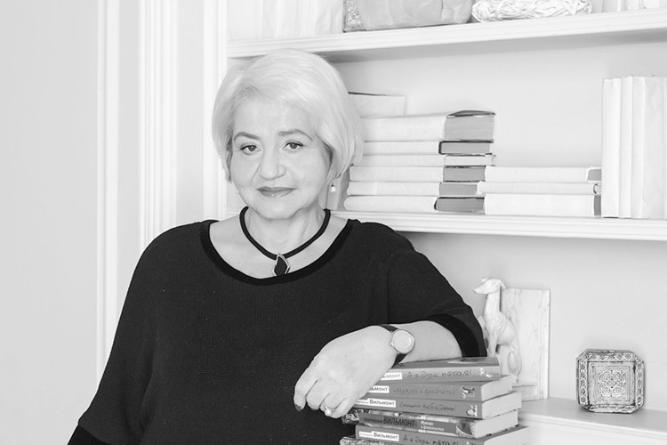 Российская писательница Екатерина Вильмонт умерла в возрасте 75 лет. Он писала детективы. По ее роману снят сериал «Три полуграции»